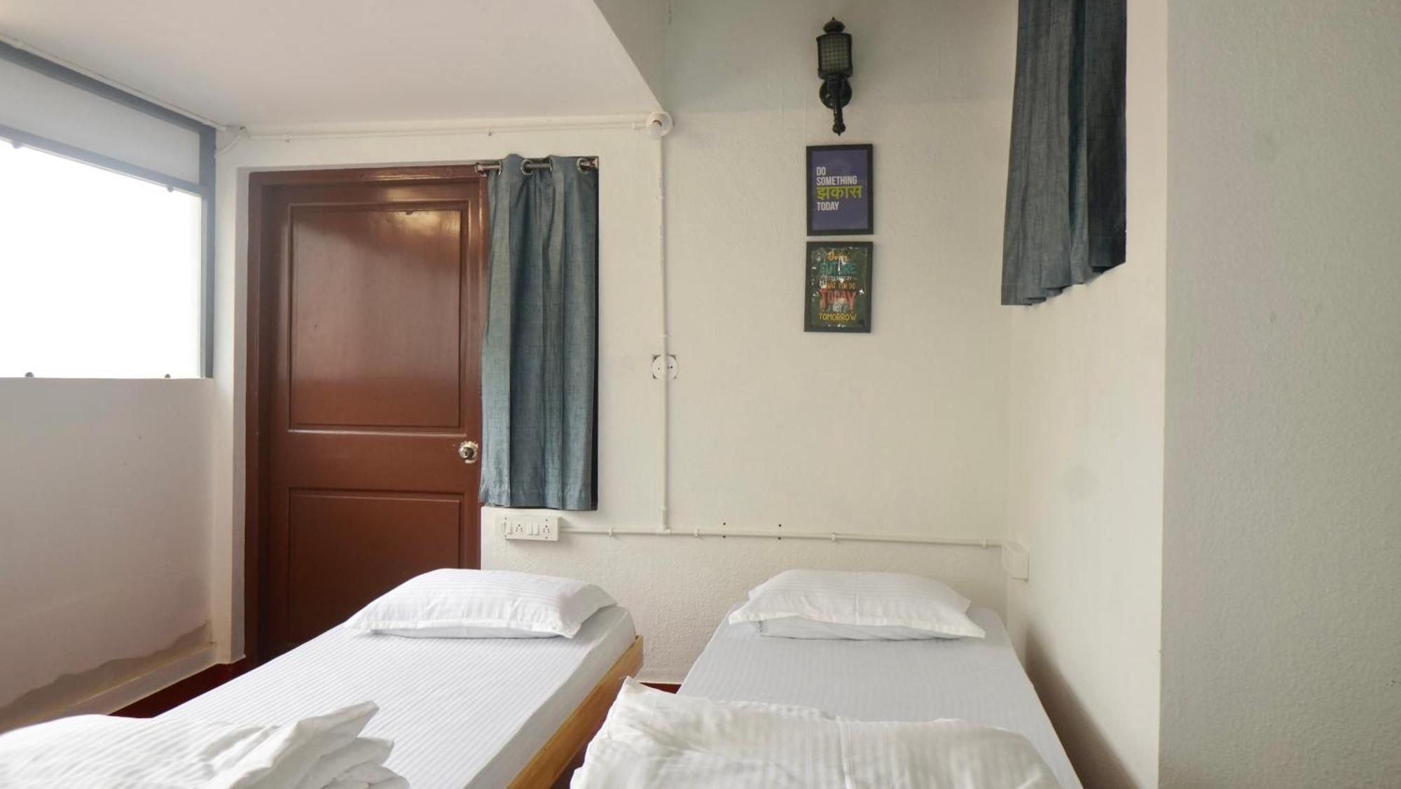 Roambay - Gokulam Hostel Mysore Luaran gambar
