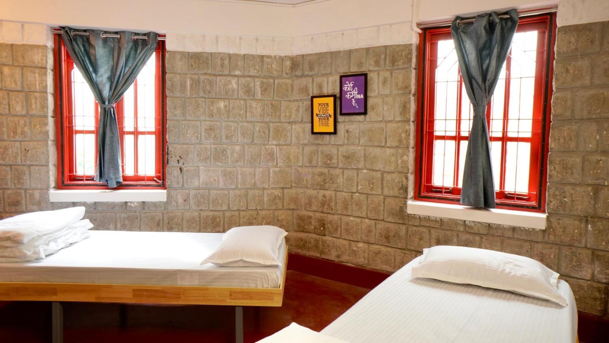 Roambay - Gokulam Hostel Mysore Luaran gambar